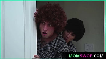 MomSwop.com ? Slept Guys Exchanging their Stepmoms at Midnight (Lexi Luna, Bella Rossi, Codey Carter, David Lee XXX)