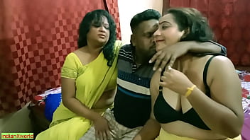 Indian Bengali fellow getting panicked to ravage 2 mother bhabhi !! Greatest glamour Threesome fuck-a-thon