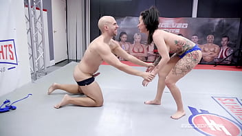 Dan Ferrari Keeps His Streak Alive, Facefucks and Boinks Lily Lane Right On The Mat