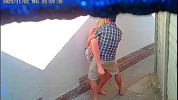 Cctv camera caught duo fuckin' outside public restaurant